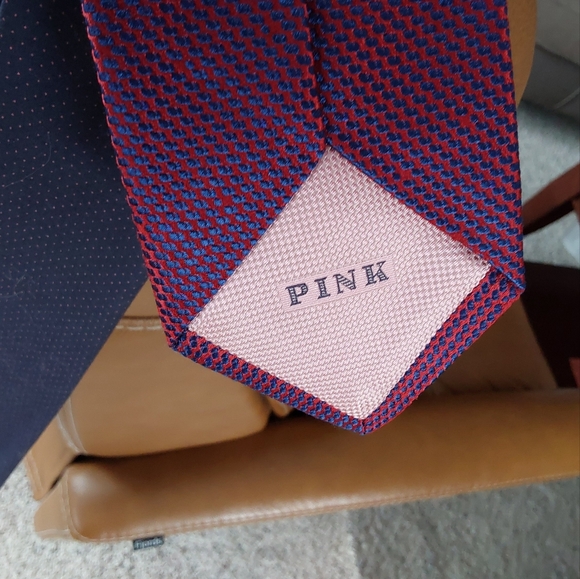 PINK tie, Woven in England - Picture 6 of 10